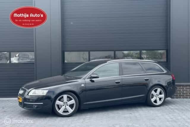 Audi A6 (2011) thumbnail 1