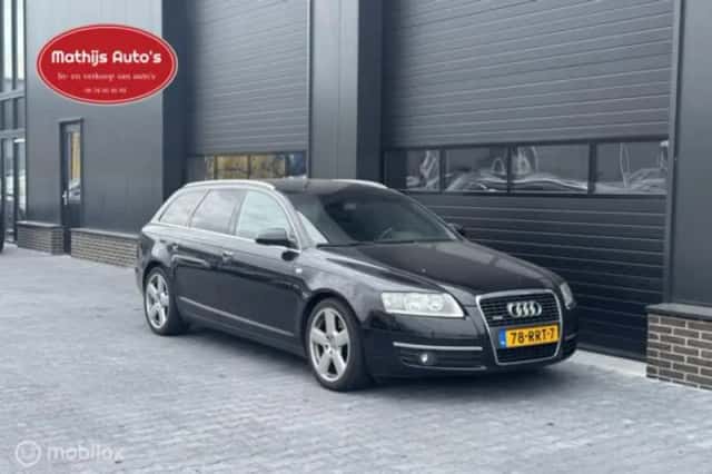 Audi A6 (2011) thumbnail 2