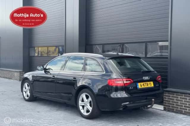 Audi A4 (2013) thumbnail 3