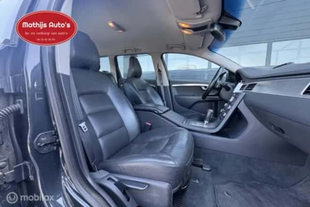 Volvo V70 (2010) thumbnail 6
