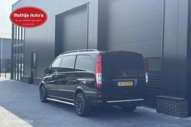 Mercedes-Benz Vito (2013) thumbnail 3