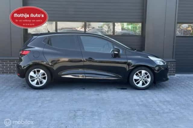 Renault Clio (2016) thumbnail 6