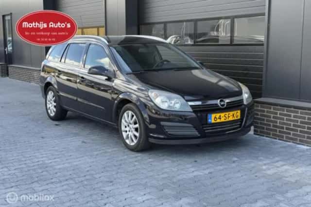 Opel Astra (2005) thumbnail 4