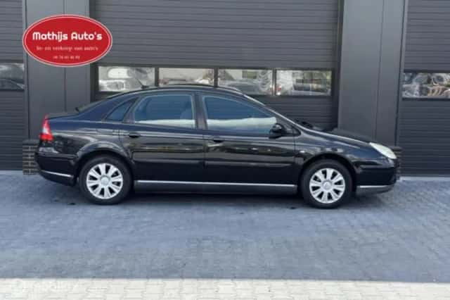 Citroën C5 (2006) thumbnail 2