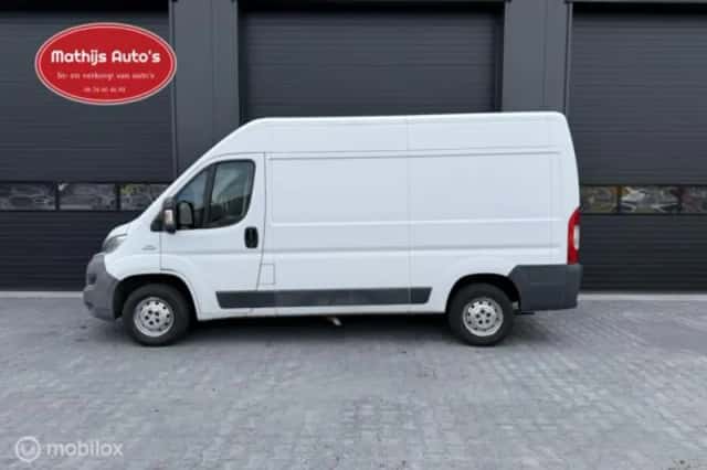 Fiat Ducato (2014) thumbnail 2
