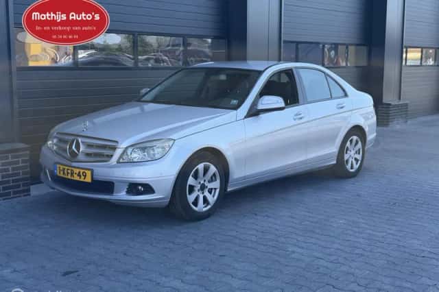 Mercedes-Benz C-Klasse (2008) thumbnail 2