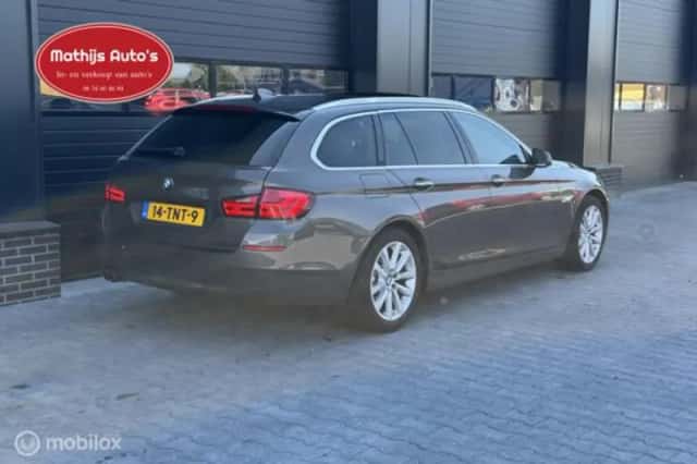 BMW 5-Serie (2011) thumbnail 5