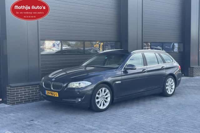 BMW 5-Serie (2011) thumbnail 4