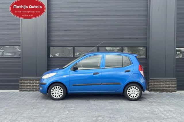 Hyundai i10 (2009) thumbnail 2