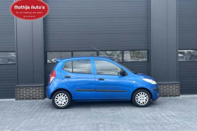Hyundai i10 (2009) thumbnail 3