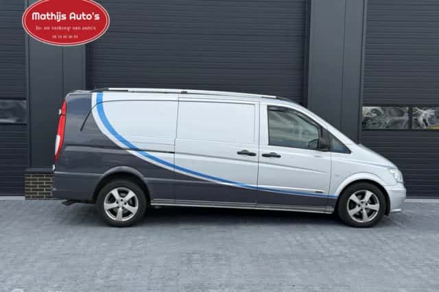 Mercedes-Benz Vito (2011) thumbnail 6