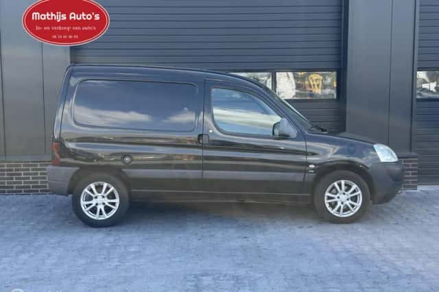 Peugeot Partner (2004) thumbnail 6