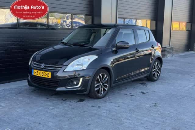 Suzuki Swift (2016) thumbnail 2