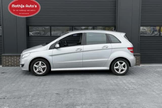Mercedes-Benz B-Klasse (2009) thumbnail 3