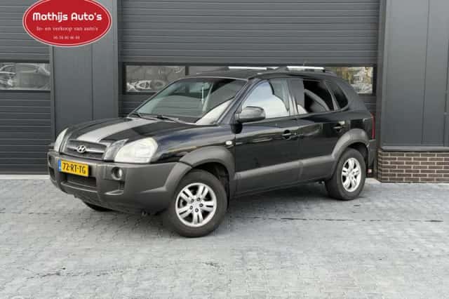 Hyundai Tucson (2005) thumbnail 1
