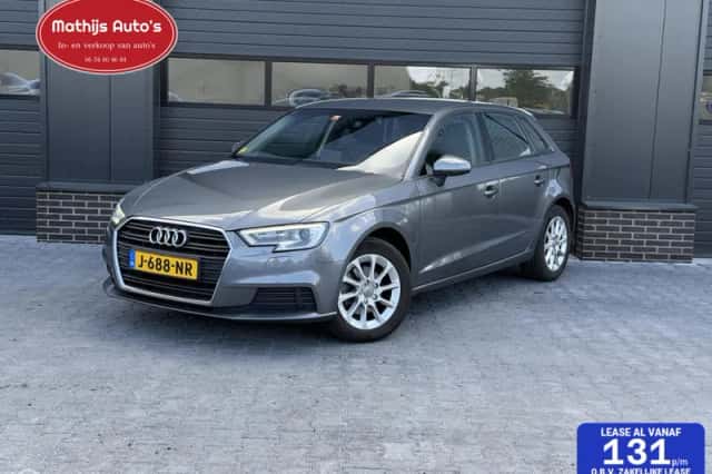 Audi A3 (2017) thumbnail 1