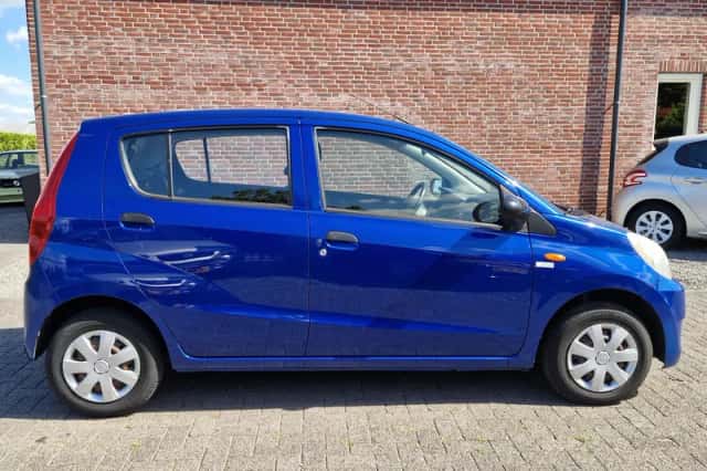 Daihatsu Cuore (2007) thumbnail 2