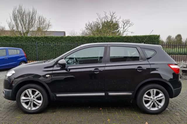 Nissan Qashqai (2012) thumbnail 6