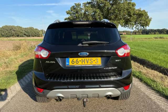 Ford Kuga (2009) thumbnail 6