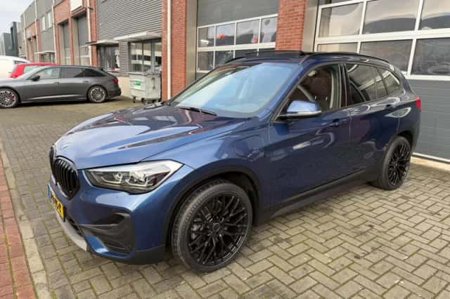 BMW X1 (2020) thumbnail 1