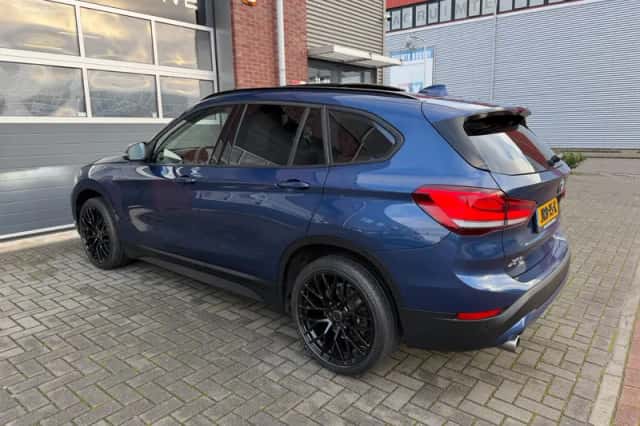 BMW X1 (2020) thumbnail 3