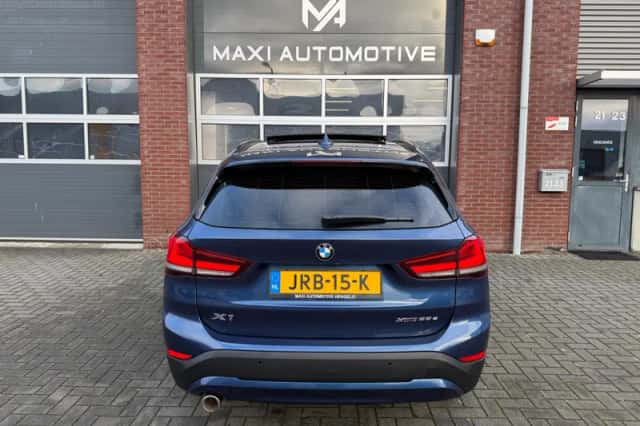 BMW X1 (2020) thumbnail 4