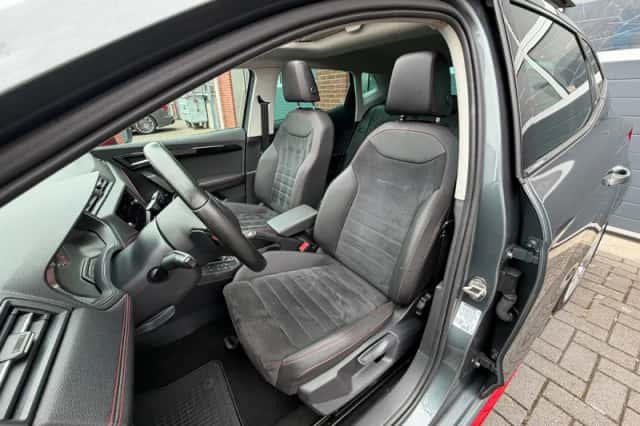 SEAT Ibiza (2018) thumbnail 3