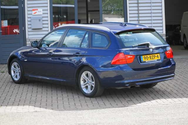 BMW 3-Serie (2011) thumbnail 5