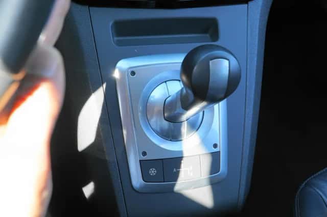 Opel Zafira (2010) thumbnail 4