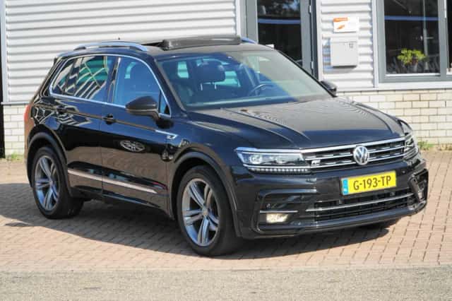 Volkswagen Tiguan (2019) thumbnail 1