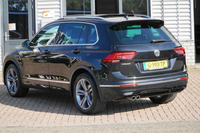 Volkswagen Tiguan (2019) thumbnail 5