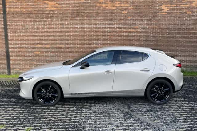 Mazda 3 (2025) thumbnail 3
