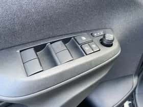 Mazda 2 (2025) thumbnail 12