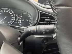 Mazda CX-30 (2023) thumbnail 14