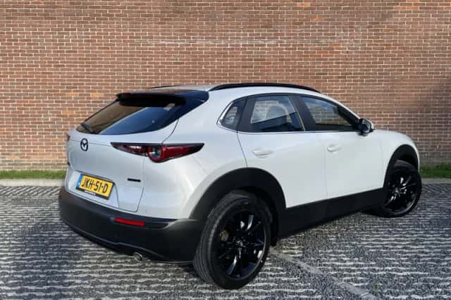 Mazda CX-30 (2025) thumbnail 2