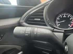 Mazda 3 (2025) thumbnail 12