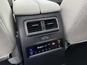 Mazda CX-80 (2026) thumbnail 32