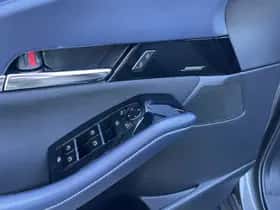 Mazda CX-30 (2020) thumbnail 13