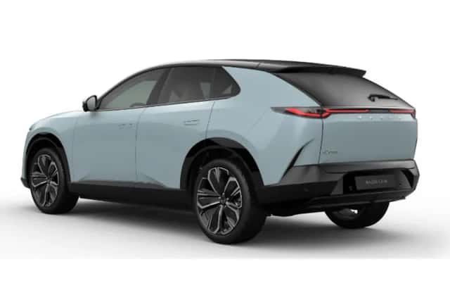 Mazda CX-6e (2026) thumbnail 2