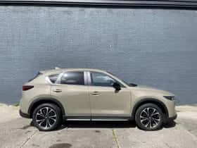 Mazda CX-5 (2022) thumbnail 4