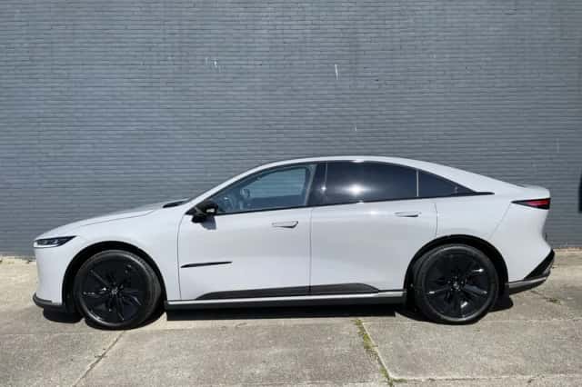 Mazda 6e (2026) thumbnail 3