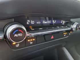 Mazda 3 (2025) thumbnail 15