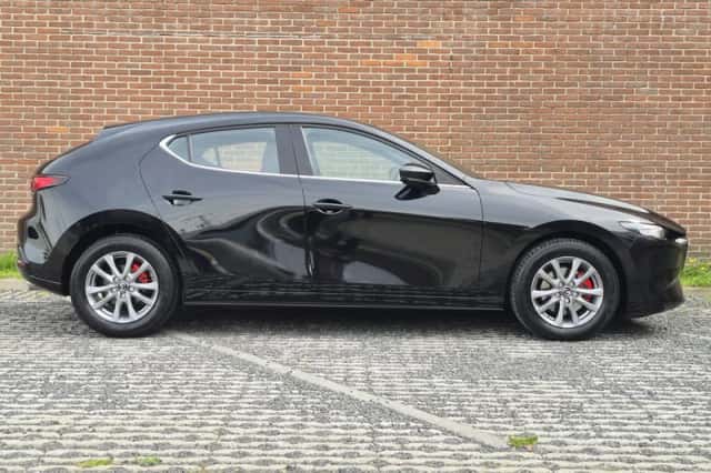 Mazda 3 (2023) thumbnail 4