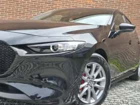 Mazda 3 (2023) thumbnail 8