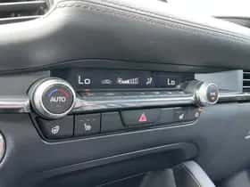 Mazda 3 (2024) thumbnail 22