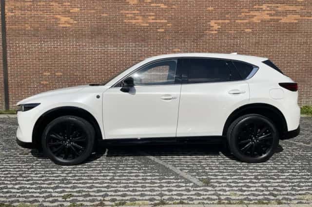 Mazda CX-5 (2023) thumbnail 3