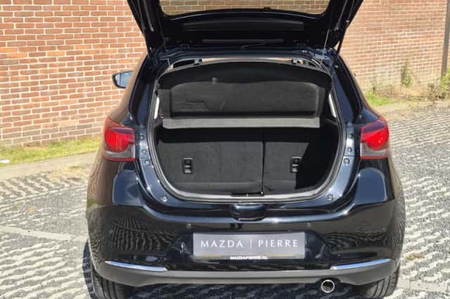 Mazda 2 (2021) thumbnail 4