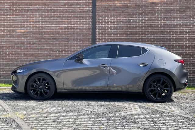 Mazda 3 (2023) thumbnail 2