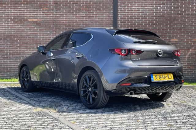 Mazda 3 (2023) thumbnail 3