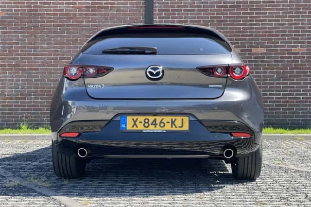 Mazda 3 (2023) thumbnail 4